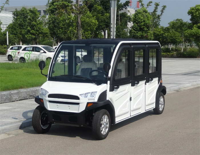 六座封閉電動(dòng)觀光車