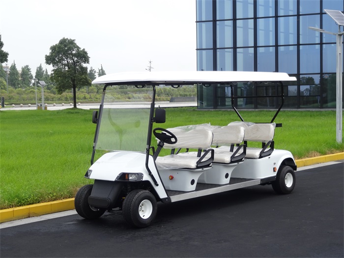 六座高爾夫球車(chē)